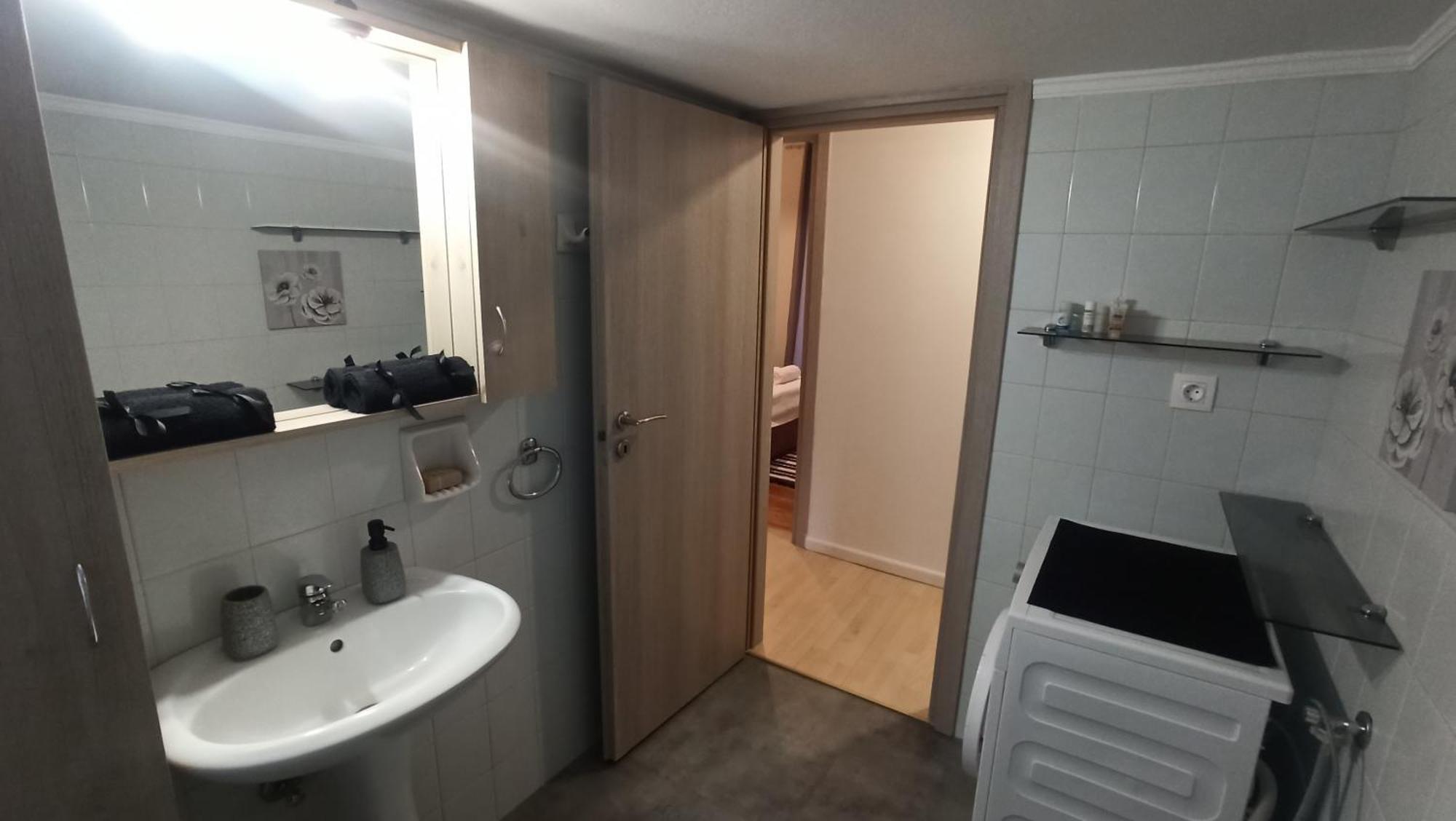 Spyros' Apartment Near Marina Mytilíni Zewnętrze zdjęcie